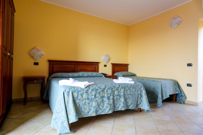 Imagen de la habitación del Hotel Villaggio Lido San Giuseppe. Foto 10