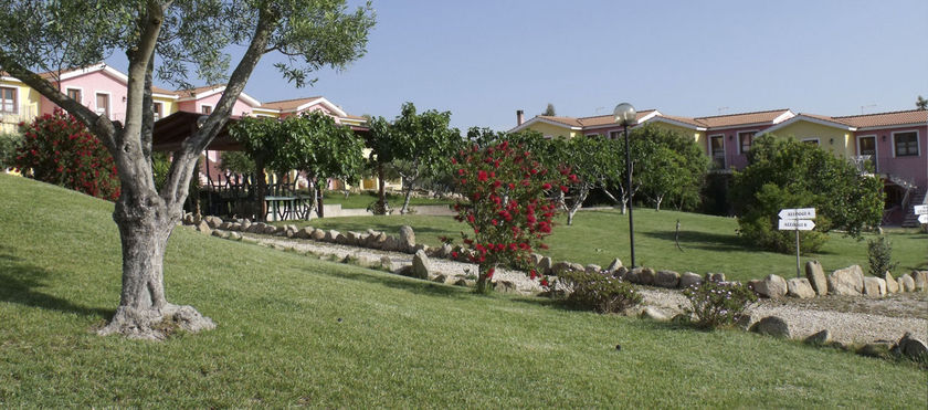 Imagen de los exteriores del Hotel Villaggio Luna Sorgente. Foto 3