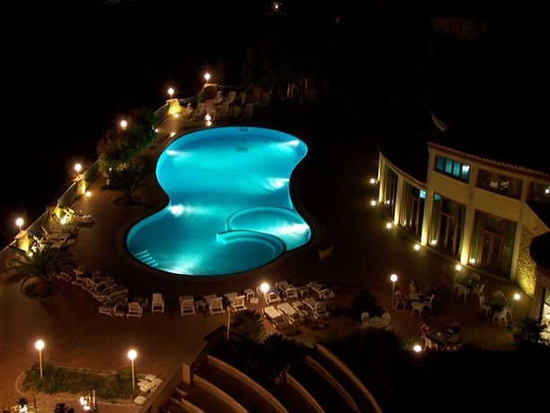 Imagen general del Hotel Villaggio Marco Polo, Santa Domenica. Foto 4
