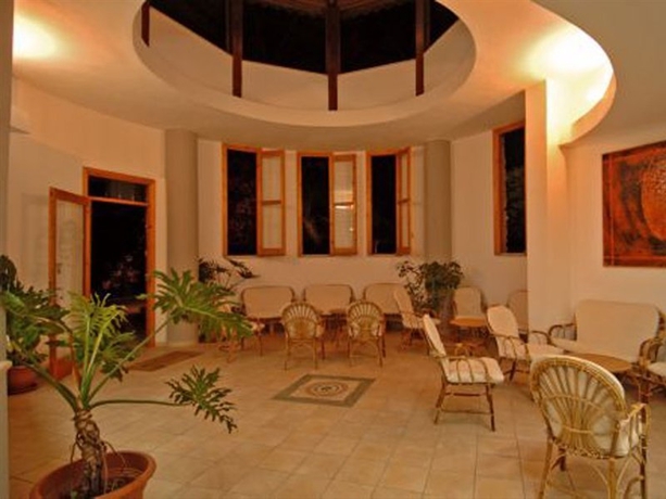 Imagen general del Hotel Villaggio Marco Polo, Santa Domenica. Foto 8