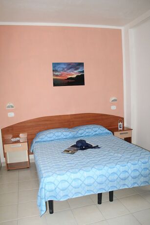 Imagen de la habitación del Hotel Villaggio Mare Blu. Foto 25