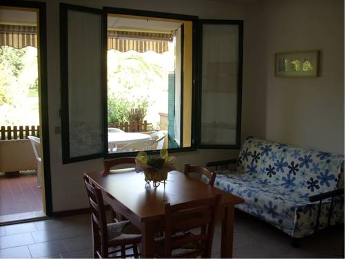 Imagen de la habitación del Hotel Villaggio Mare Si. Foto 2