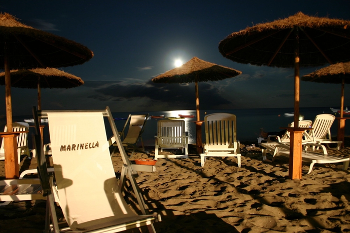 Imagen de los exteriores del Hotel Villaggio Marinella. Foto 9