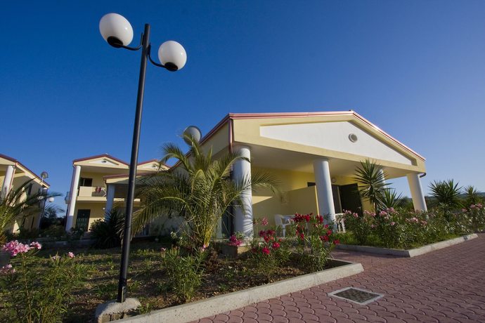 Imagen de la habitación del Hotel Villaggio Piano Grande. Foto 4