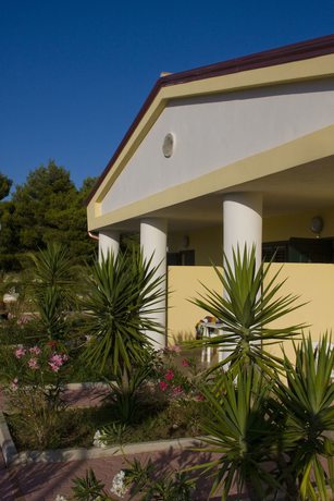 Imagen de la habitación del Hotel Villaggio Piano Grande. Foto 10