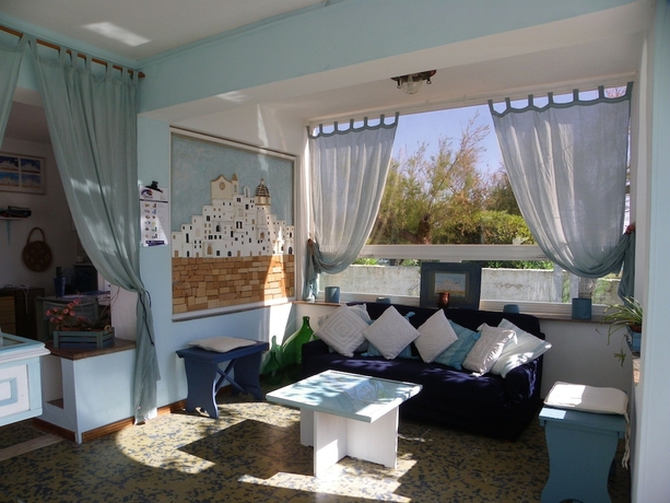 Imagen de los interiores del Hotel Villaggio Plaia. Foto 19