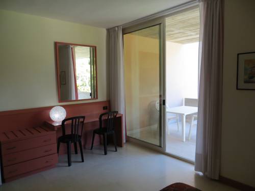 Imagen de la habitación del Hotel Villaggio Ripa. Foto 14