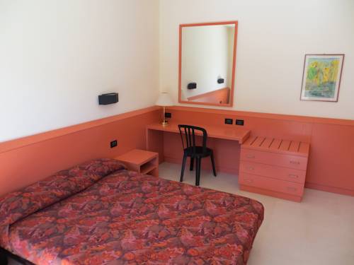 Imagen de la habitación del Hotel Villaggio Ripa. Foto 15