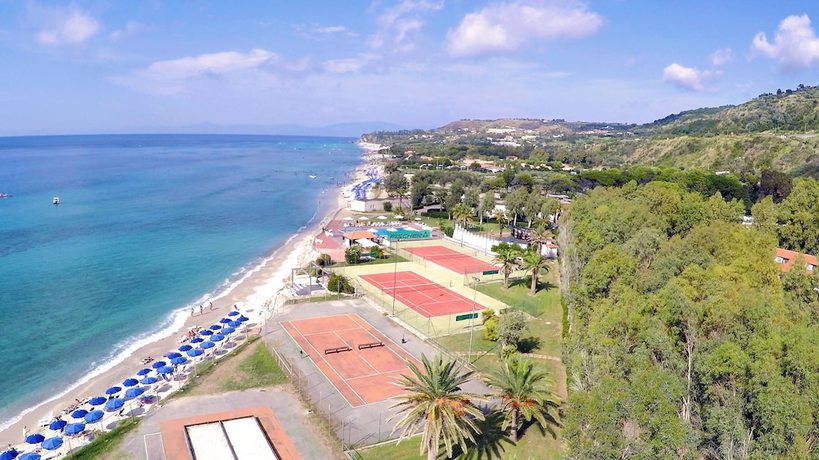 Imagen general del Hotel Villaggio Sabbie Bianche. Foto 4