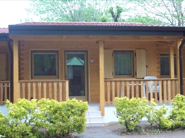 Imagen de la habitación del Hotel Villaggio Samoa. Foto 2