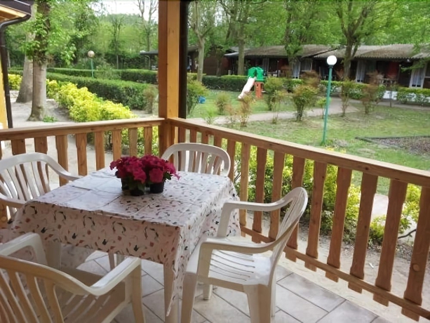 Imagen de la habitación del Hotel Villaggio Samoa. Foto 12