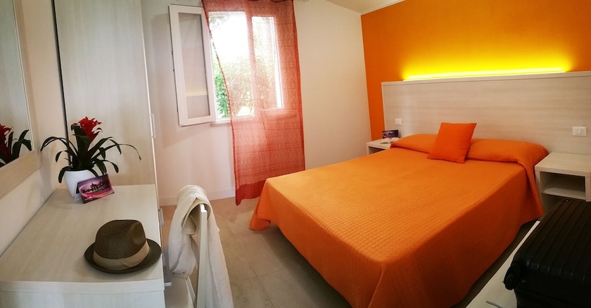 Imagen de la habitación del Hotel Villaggio Stromboli. Foto 9