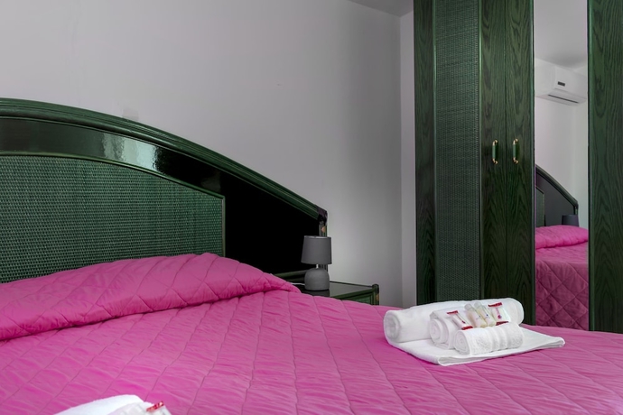 Imagen de la habitación del Hotel Villaggio Stromboli. Foto 14