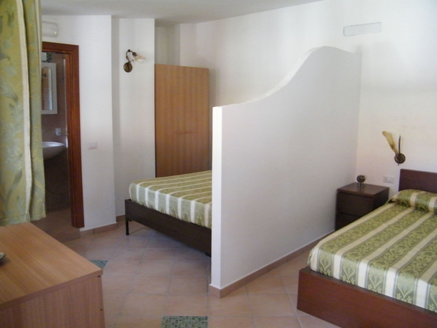 Imagen de la habitación del Hotel Villaggio Tab&ugrave;. Foto 3