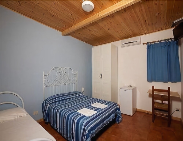 Imagen de la habitación del Hotel Villaggio Torre San Vito. Foto 8