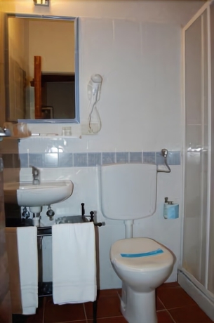 Imagen de la habitación del Hotel Villaggio Torre San Vito. Foto 9