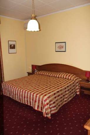 Imagen de la habitación del Hotel Villaggio Tropicana Club. Foto 6