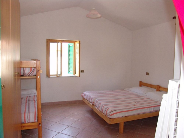 Imagen de la habitación del Hotel Villaggio Turistico Elea. Foto 2