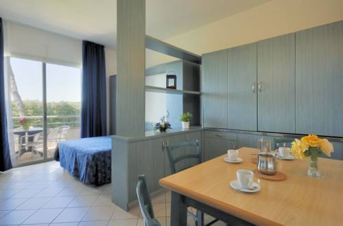 Imagen de la habitación del Hotel Villaggio Turistico La Cecinella. Foto 9