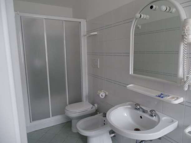 Imagen de la habitación del Hotel Villaggio Verde Cupra. Foto 3