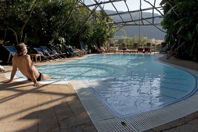 Imagen de la piscina del Hotel Villaggio Verde. Foto 15