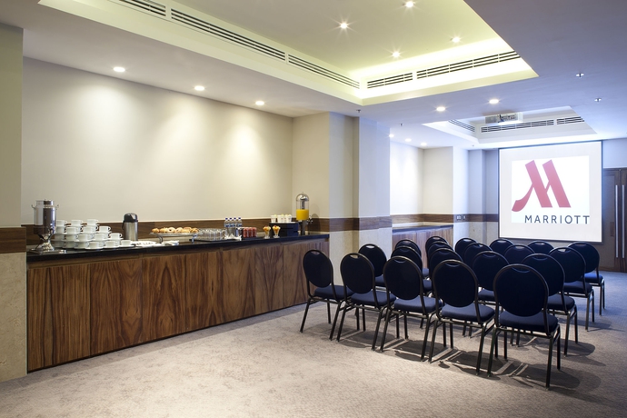 Imagen de los interiores del Hotel Villahermosa Marriott. Foto 8