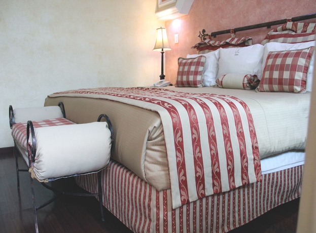Imagen de los interiores del Hotel Villahernan. Foto 15