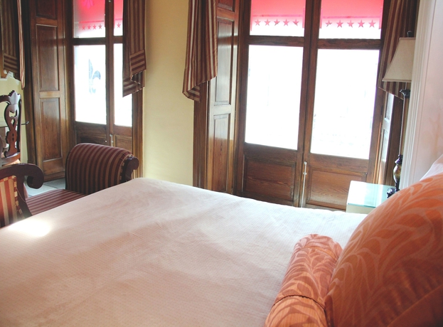 Imagen de los interiores del Hotel Villahernan. Foto 17