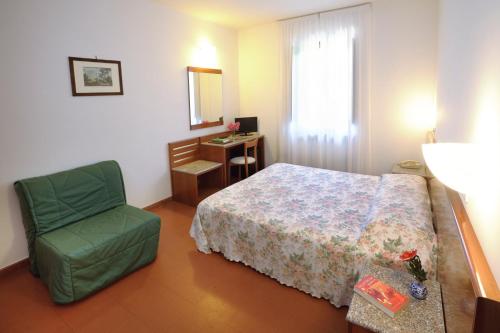 Imagen general del Hotel Villalago trasimeno. Foto 2