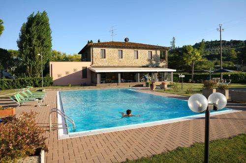 Imagen general del Hotel Villalago trasimeno. Foto 5