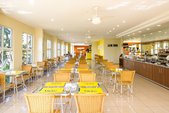 Imagen del bar/restaurante del Hotel Villalba Hoteis. Foto 3