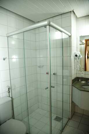 Imagen de la habitación del Hotel Villalba Uberlandia. Foto 8