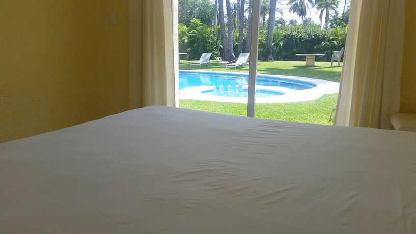 Imagen de la habitación del Hotel Villamar Princesa Suites. Foto 5