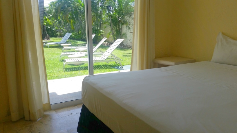 Imagen de la habitación del Hotel Villamar Princesa Suites. Foto 10