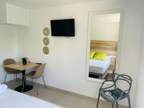 Imagen general del Hotel Villamartin GHB. Foto 6