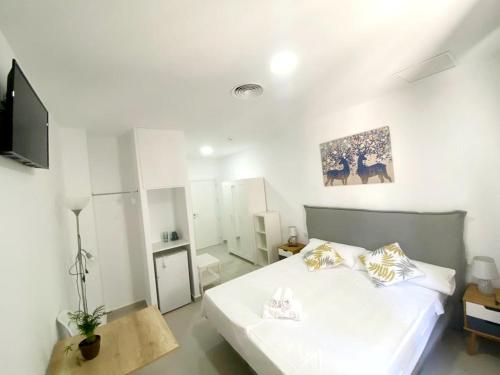 Imagen de la habitación del Hotel Villamartin GHB. Foto 18