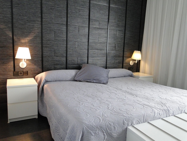 Imagen de la habitación del Hotel Villamor. Foto 5