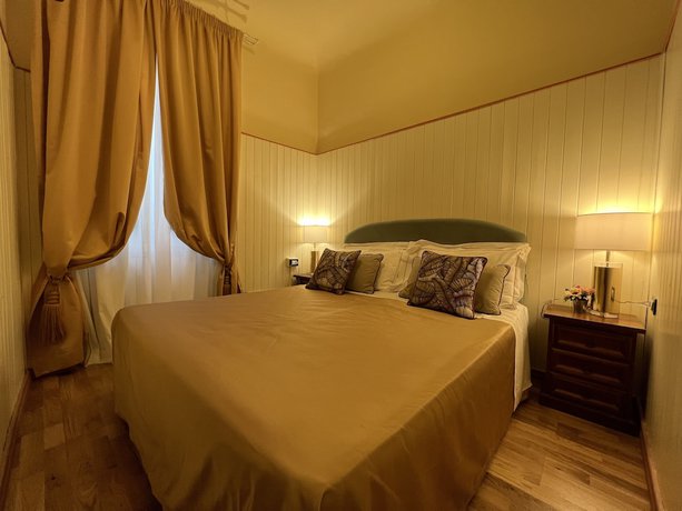 Imagen de la habitación del Hotel Villani. Foto 6