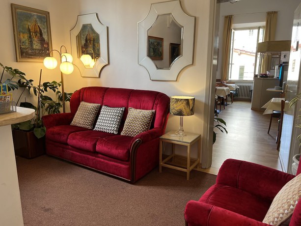 Imagen de los interiores del Hotel Villani. Foto 20