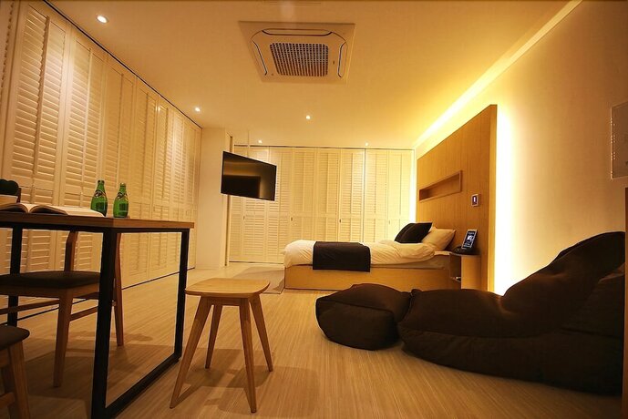 Imagen de la habitación del Hotel Villanoi Jeju. Foto 24