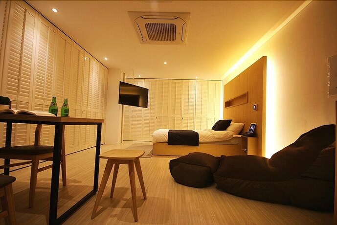 Imagen de la habitación del Hotel Villanoi Jeju. Foto 30
