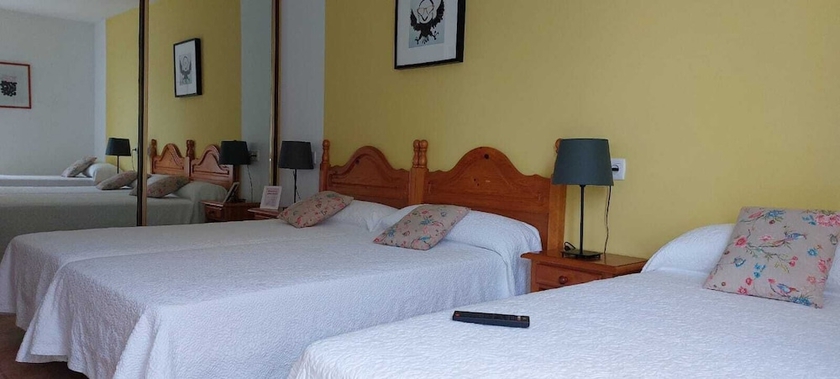 Imagen de la habitación del Hotel Villanueva San Jorge de Heres. Foto 13