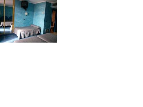 Imagen de la habitación del Hotel Villapaloma. Foto 7