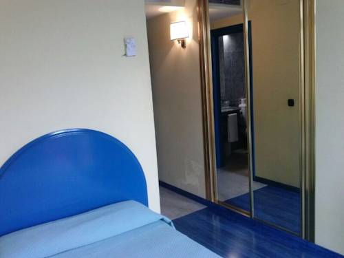 Imagen de la habitación del Hotel Villapaloma. Foto 11