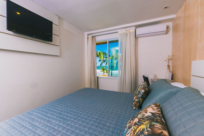 Imagen de la habitación del Hotel Villareal Praia Caieiras. Foto 6