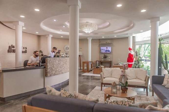 Imagen de los interiores del Hotel Villareal Praia Caieiras. Foto 14