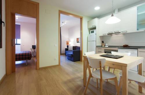 Imagen de la habitación del Hotel Villaroel. Foto 2