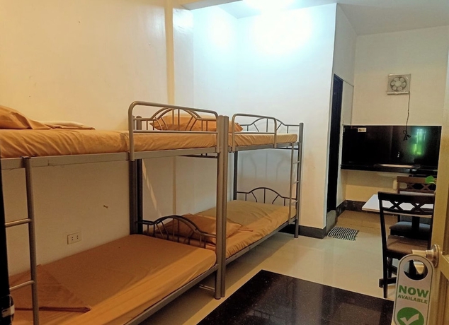 Imagen de la habitación del Hotel Villarte Fort Pampanga. Foto 9