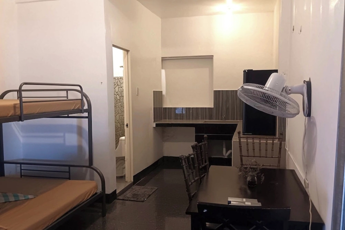 Imagen de la habitación del Hotel Villarte Fort Pampanga. Foto 15