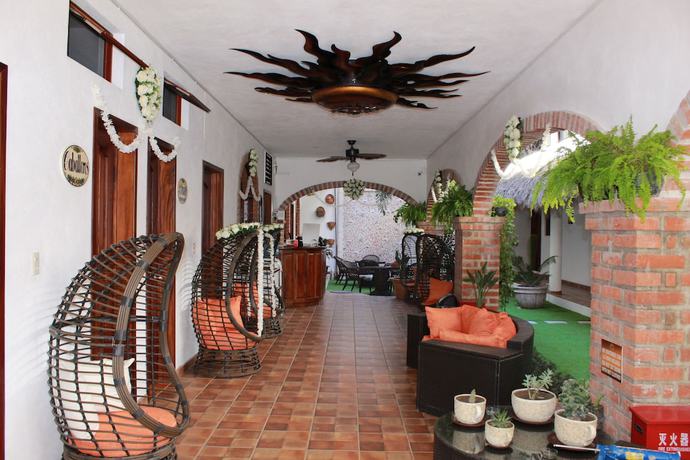 Imagen de los interiores del Hotel Villas Amalia. Foto 17